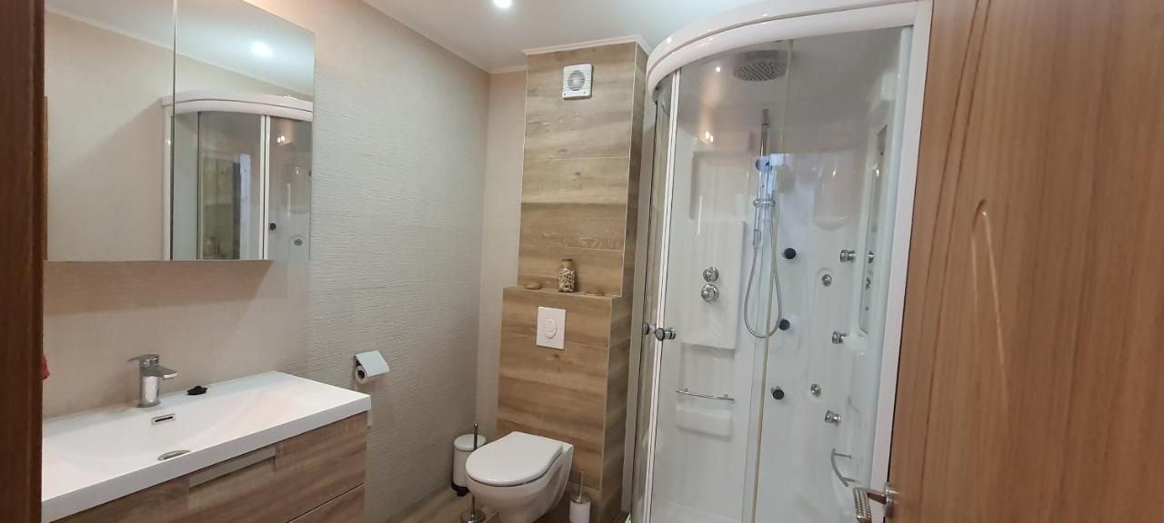 Appartement Bruxelles Екстериор снимка